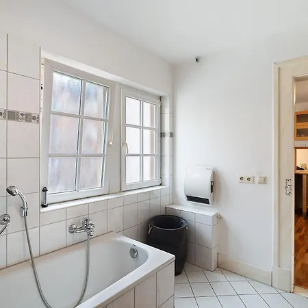 Apartamento Altbau-wohnung Im Loftstyle *